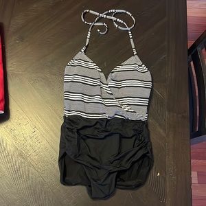 One piece bathing suit